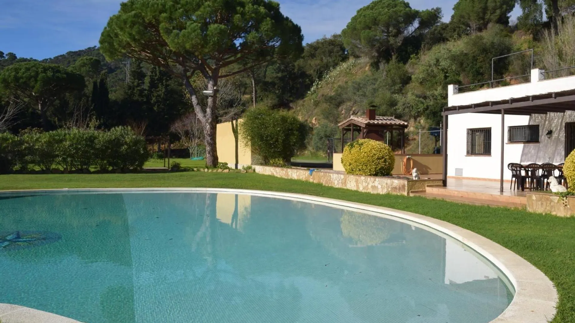 Vila Pedralta Costabravasi Sant Feliu de Guíxols 0*,